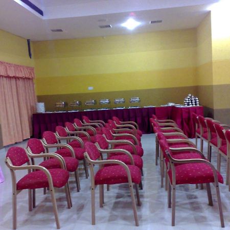 Hotel Kpm Regency à Palakkad Chambre photo