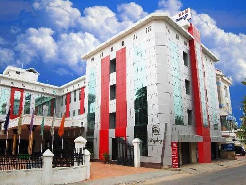 Hotel Kpm Regency à Palakkad Extérieur photo